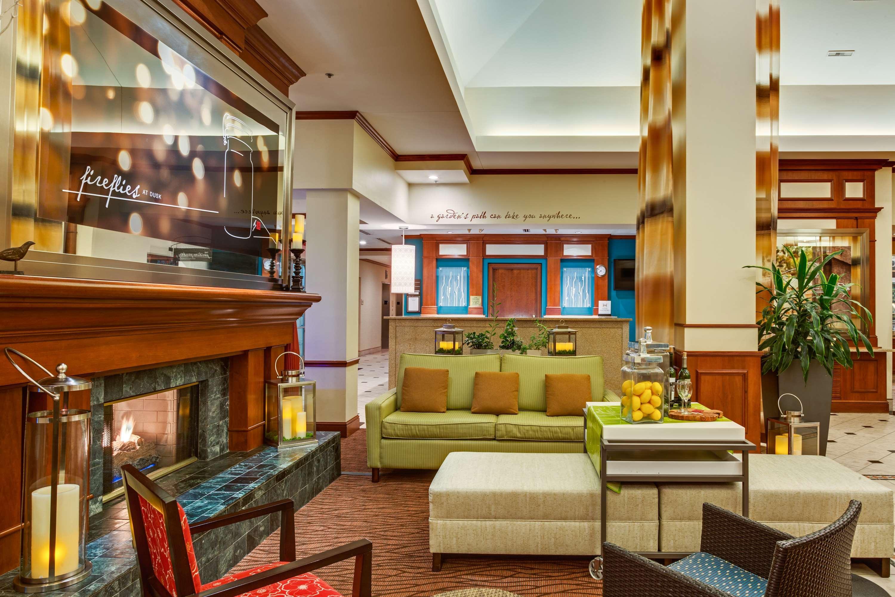 Hilton Garden Cleveland Airport 3*
