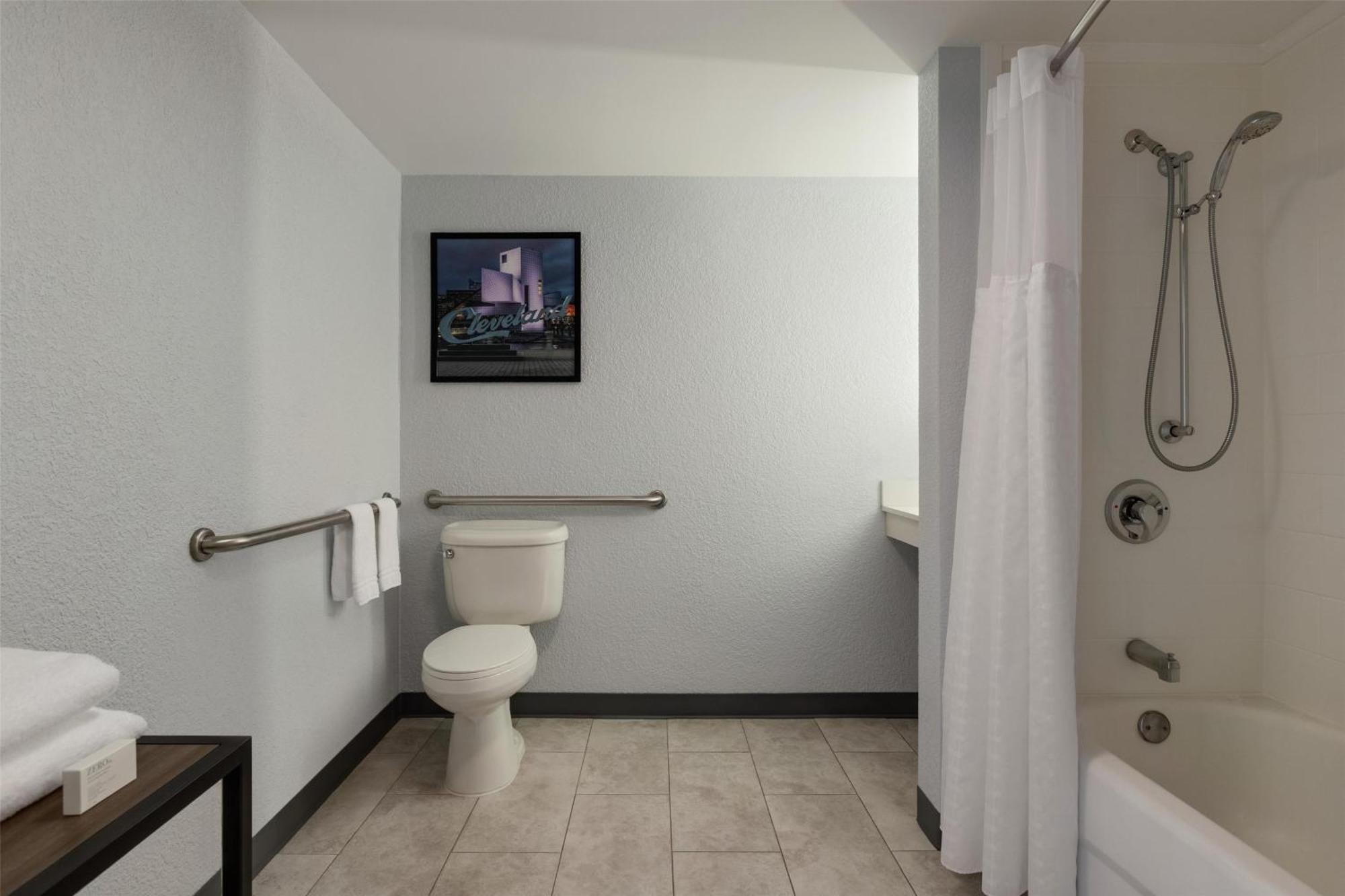 Hilton Garden Cleveland Airport 3* Fairview Park